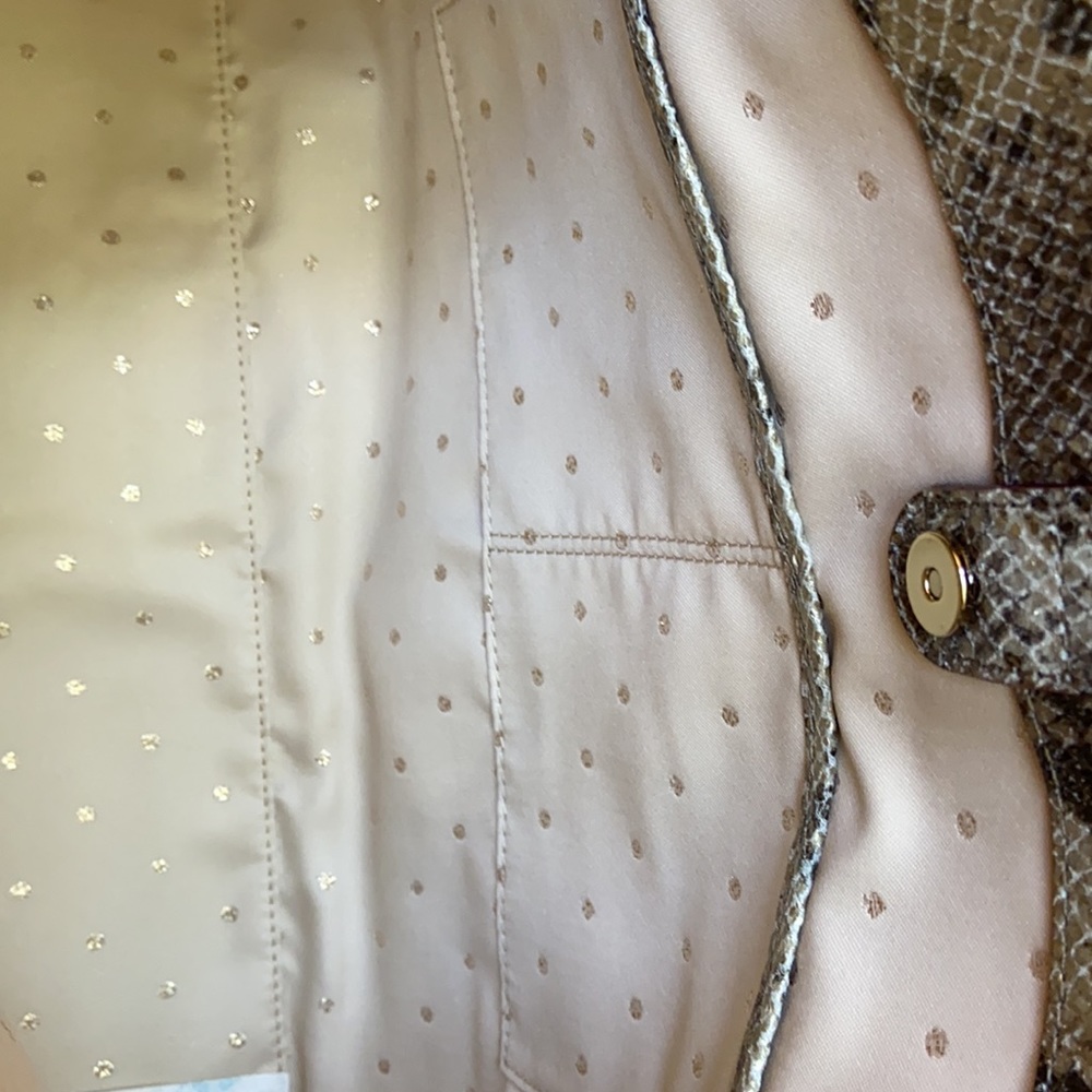 Georgous Kate Spade tote - Picture 9 of 11